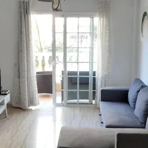 With Pool Appartement